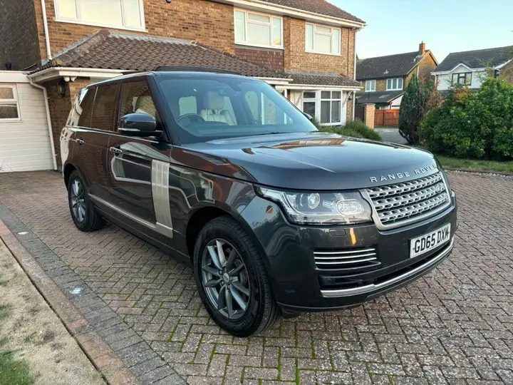 Land Rover Range Rover 2015 photo 2