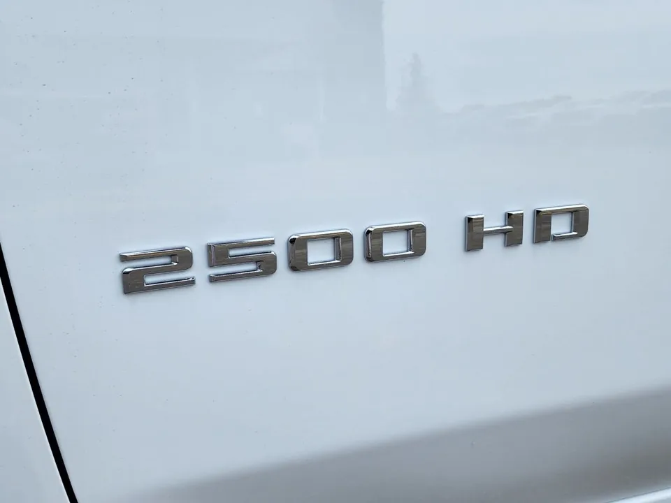 Chevrolet Silverado 2500Hd 2026 photo 5