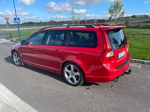 Volvo V70 2012 photo 3