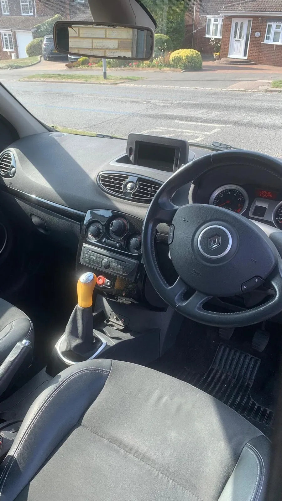 Renault Clio 2011 photo 5