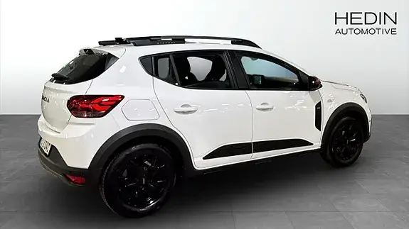 Dacia Sandero 2024 photo 2