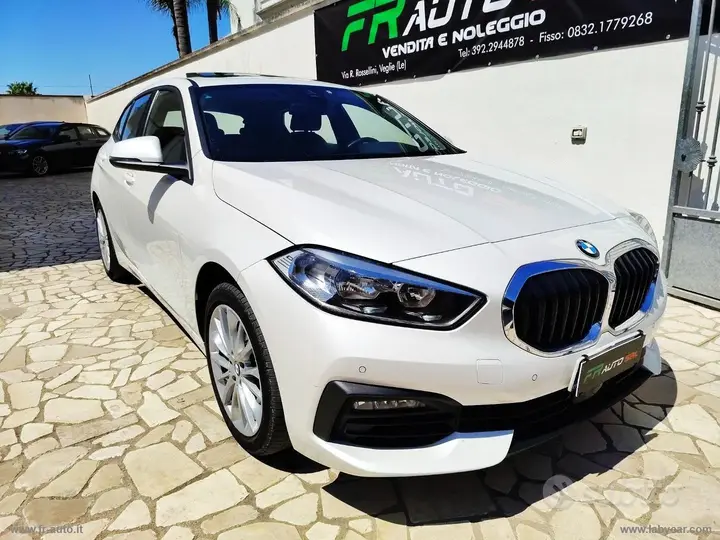 BMW 118D 2021 photo 3