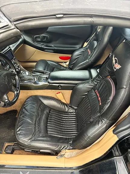 Chevrolet Corvette 2000 photo 4