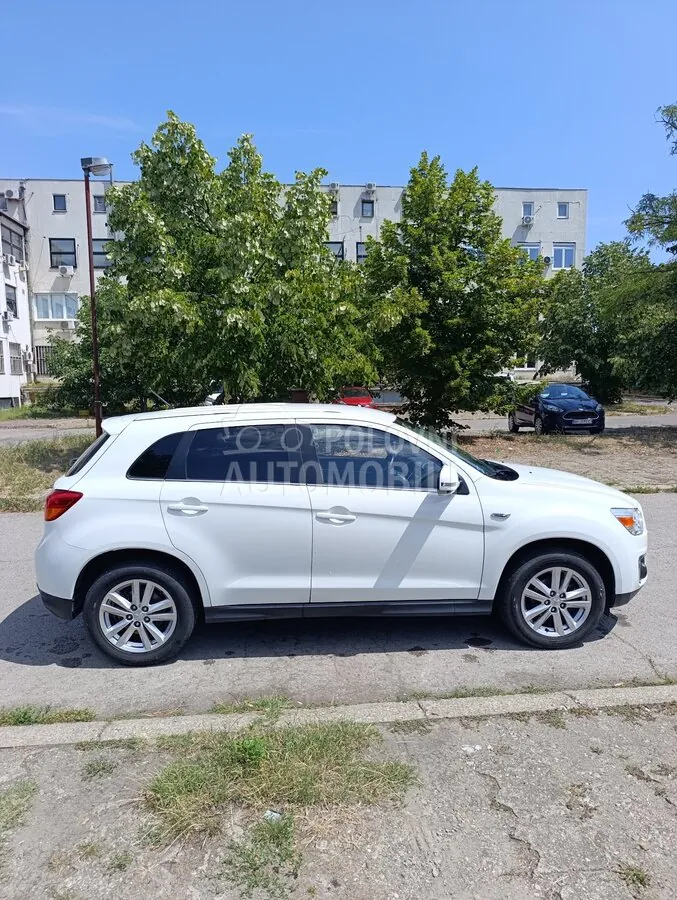 Mitsubishi Asx 2014 photo 4