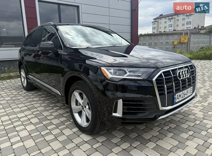 Audi Q7 2022 photo 3