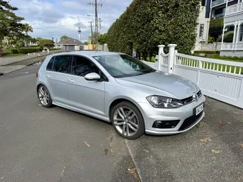 Volkswagen Golf 2017 photo 2