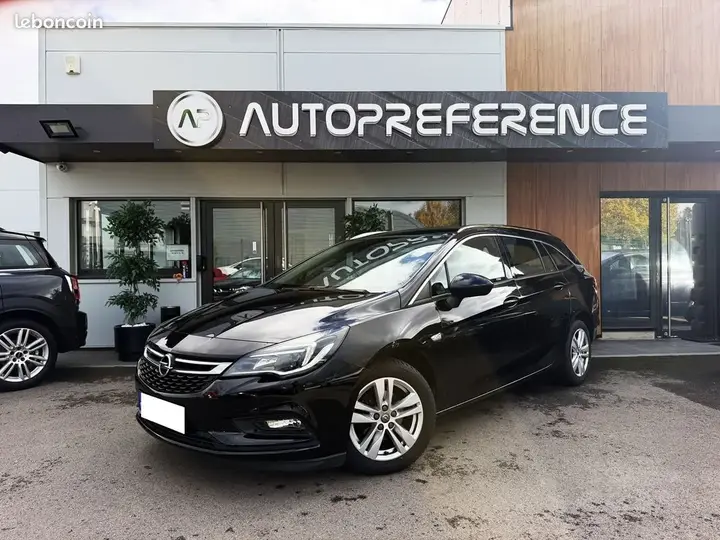 Opel Astra 2017 photo 3