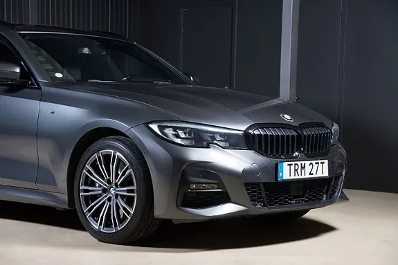BMW 330E 2021 photo 2