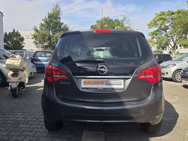 Opel Meriva 2011 photo 4