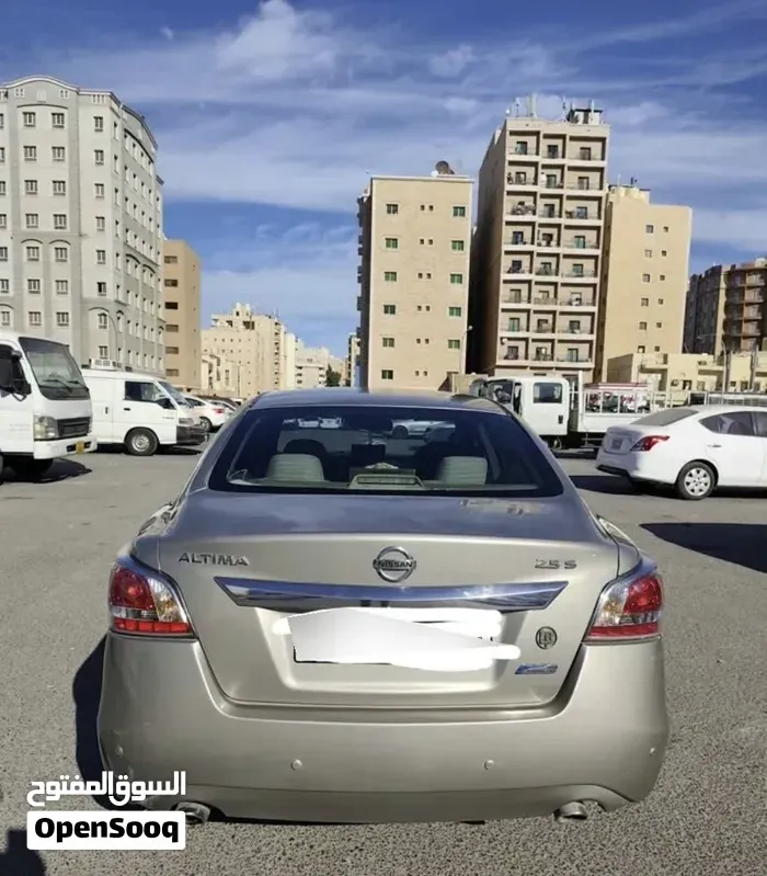 Nissan Altima 2014 photo 4