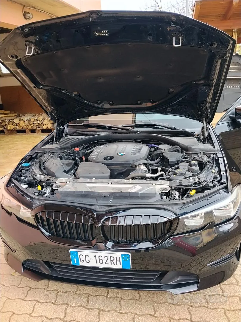 BMW 3 Series 2021 photo 4