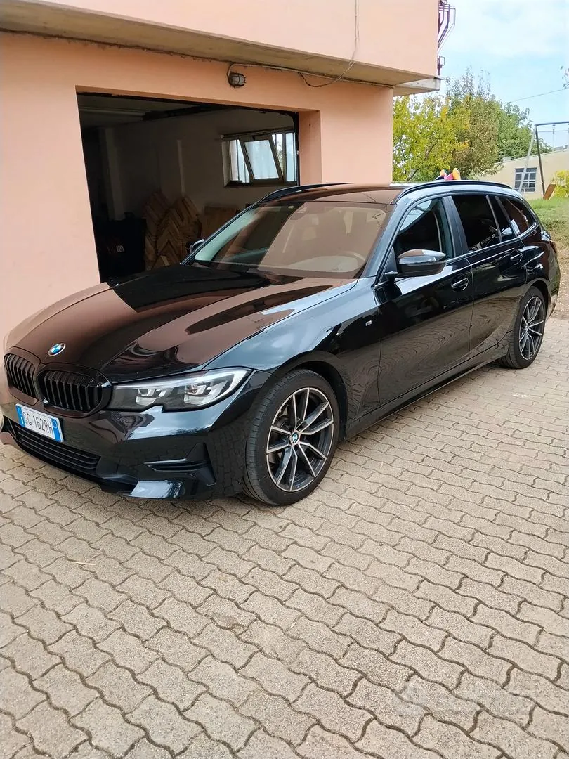 BMW 3 Series 2021 photo 3