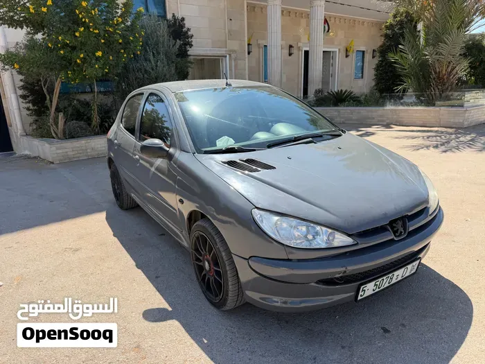 Peugeot 206