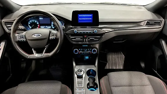 Ford Focus 2022 photo 4