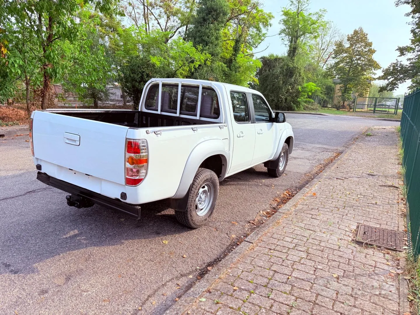 Mazda Bt-50 2009 photo 4