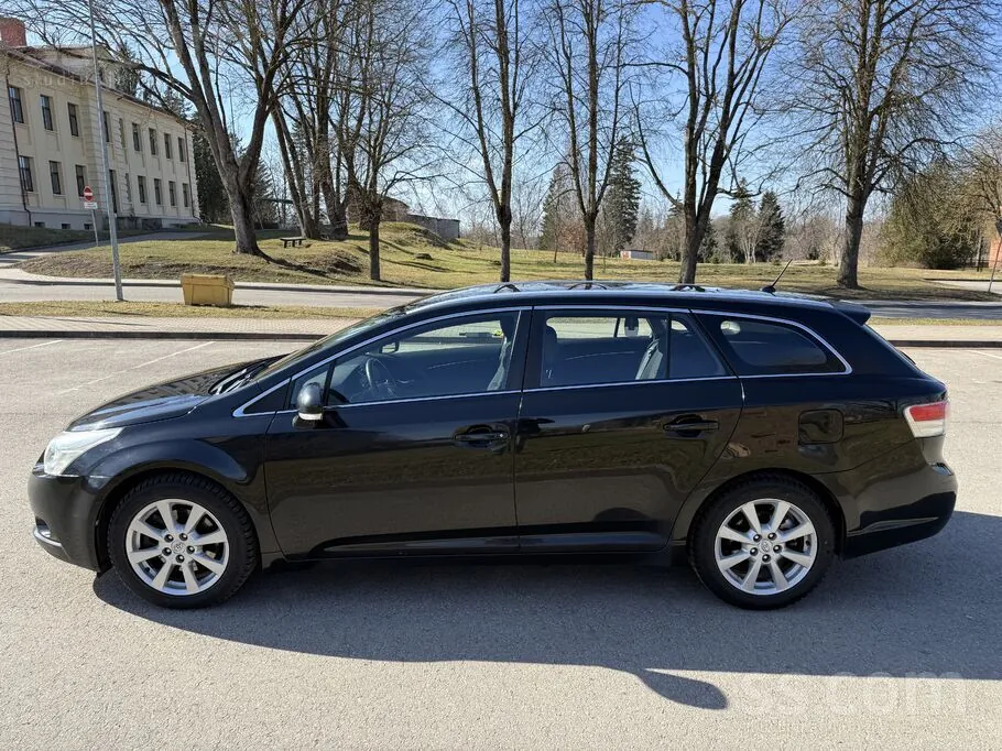 Toyota Avensis 2009 photo 4