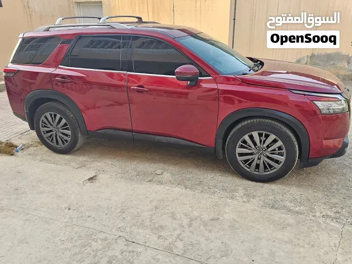 Nissan Pathfinder 2022 photo 3