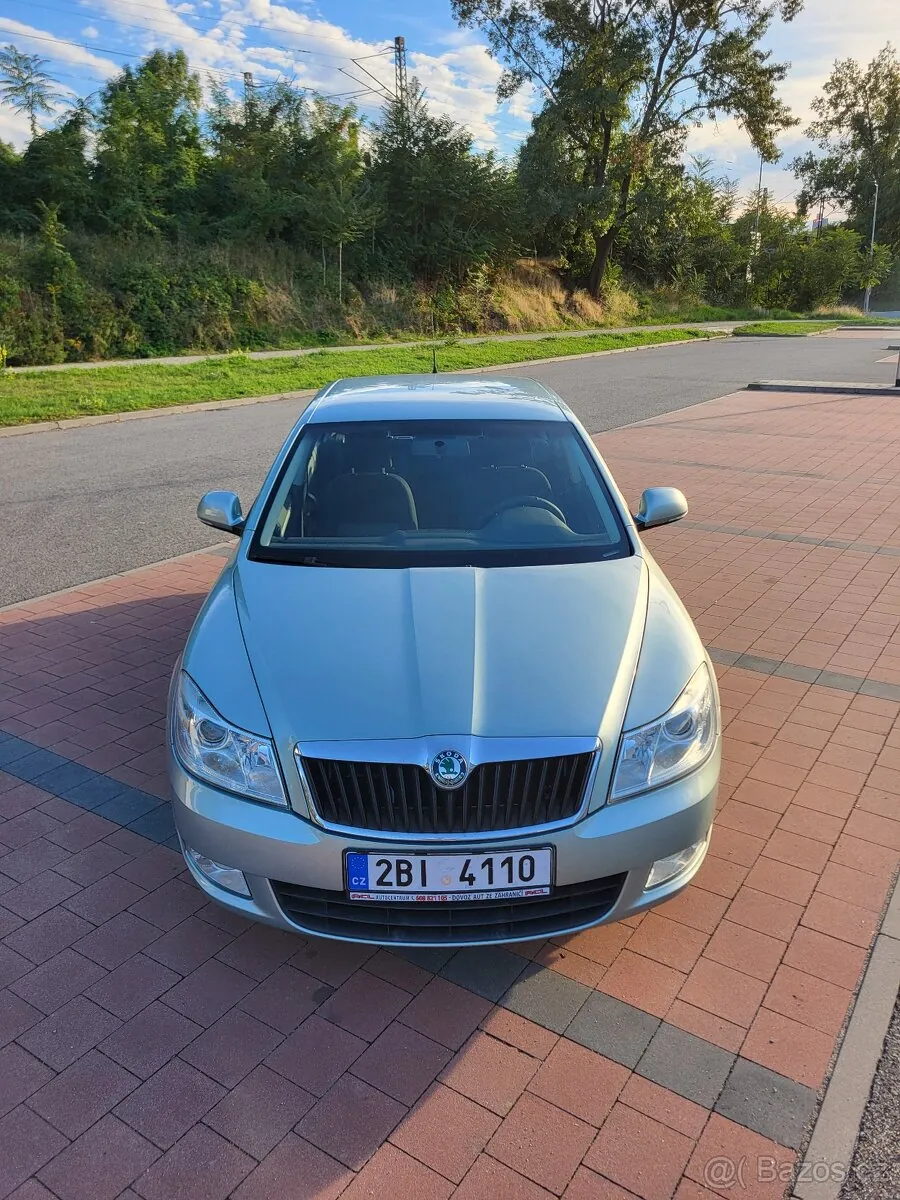 Skoda Octavia 2009 photo 3