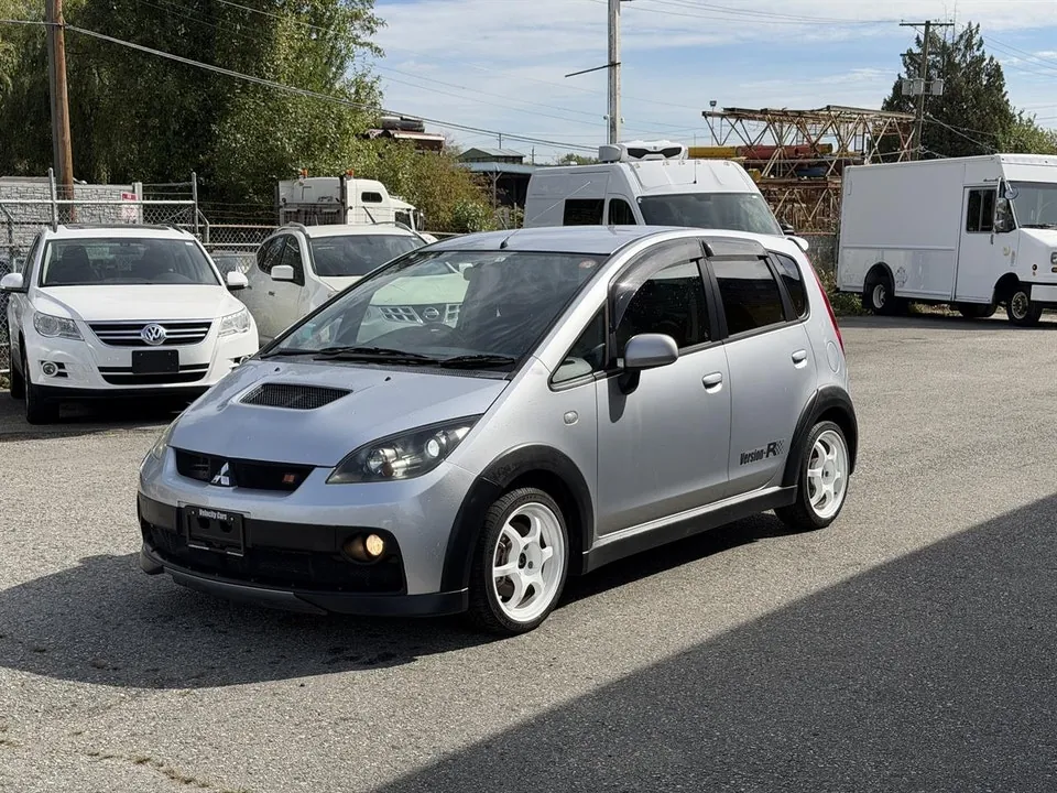 Mitsubishi Colt 2006 photo 3