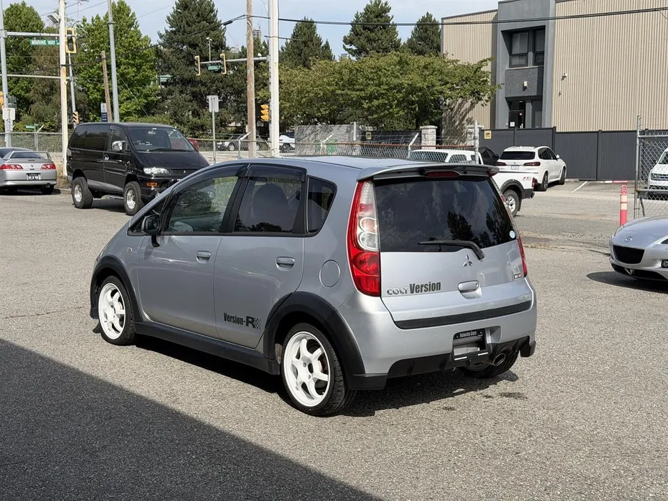 Mitsubishi Colt 2006 photo 5
