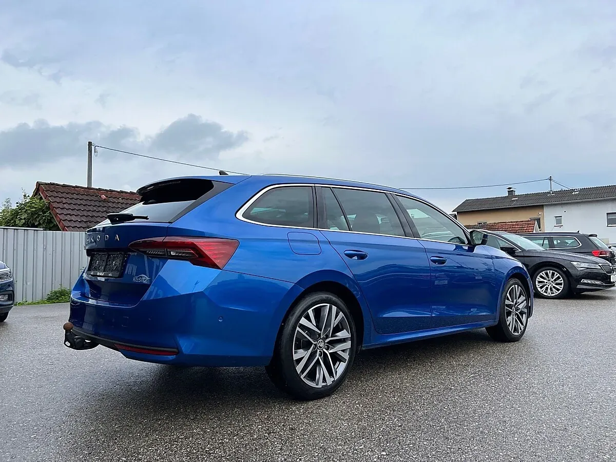 Skoda Octavia 2024 photo 3