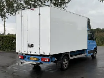Volkswagen Crafter 2021 photo 2