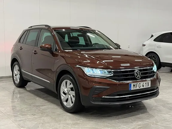 Volkswagen Tiguan 2021 photo 2