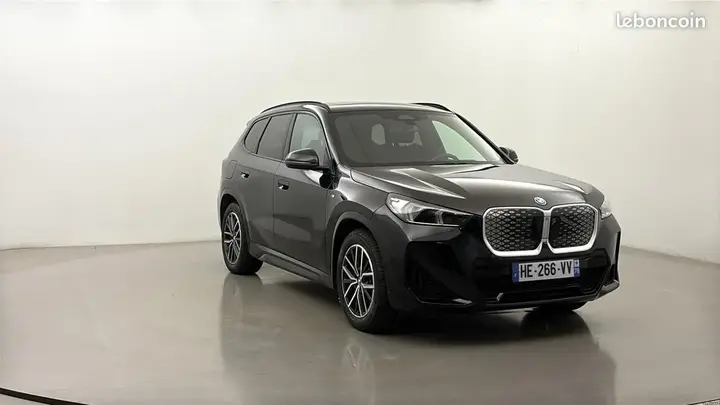BMW Ix1 2025 photo 4