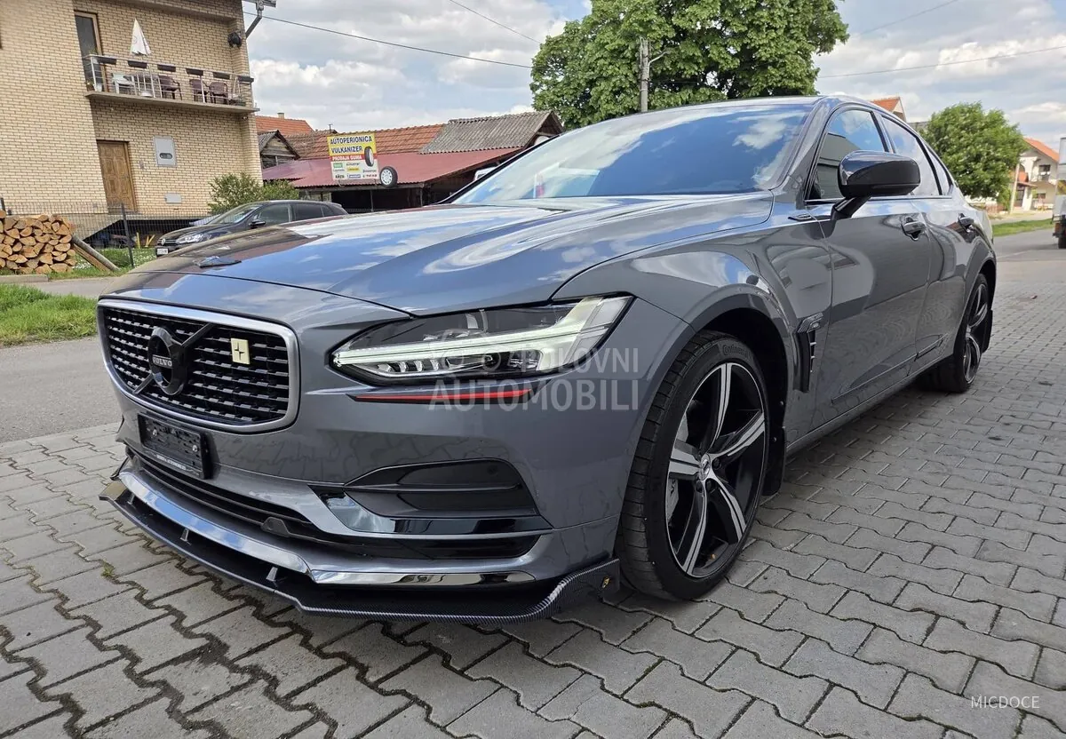 Volvo S90