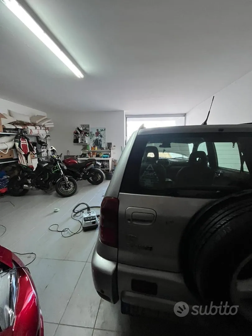 Toyota Rav4 2002 photo 3