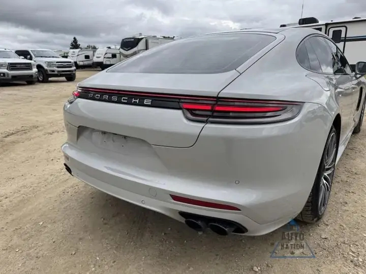 Porsche Panamera 2018 photo 4