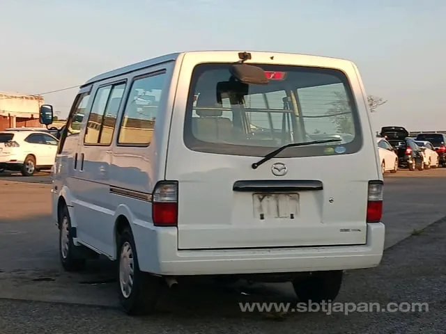 Mazda Bongo 2016 photo 5
