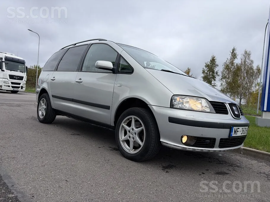 Seat Alhambra 2003 photo 5