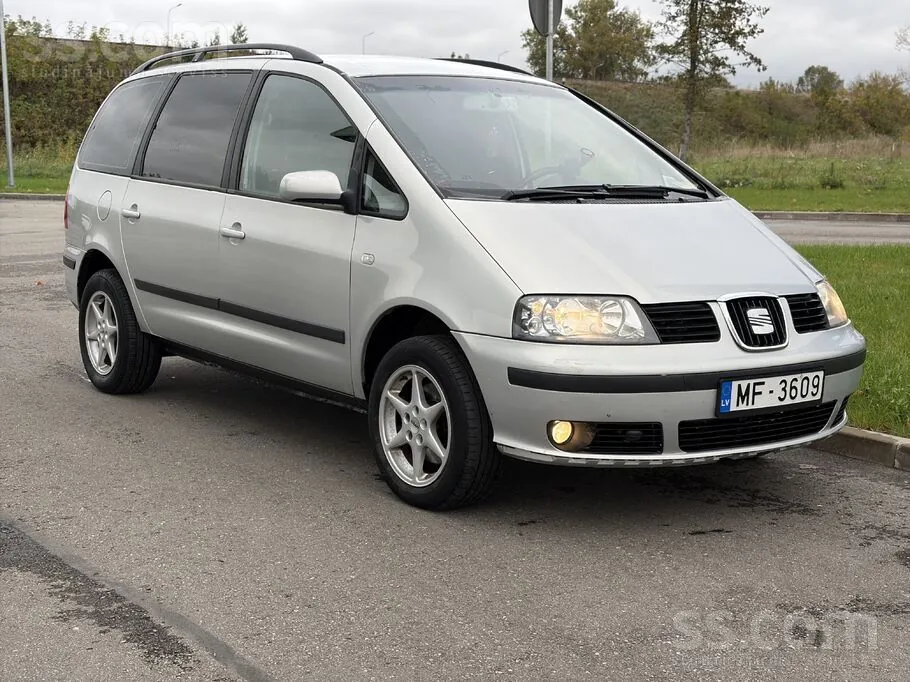 Seat Alhambra 2003 photo 3