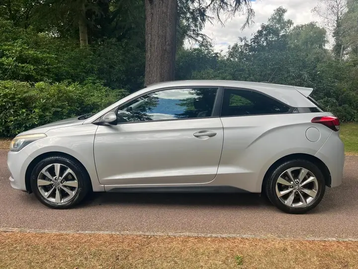 Hyundai I20 2018 photo 3