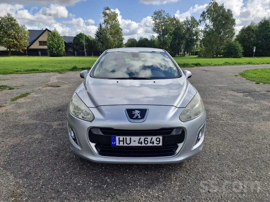 Peugeot 308 2011 photo 3