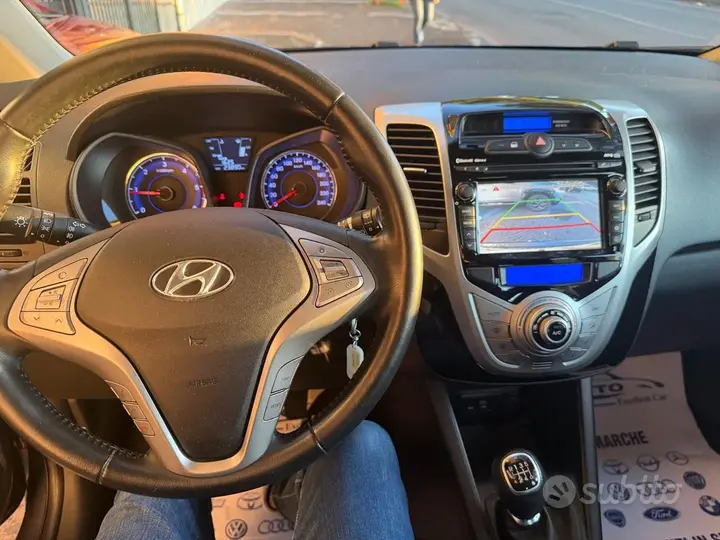 Hyundai Ix20 2015 photo 2