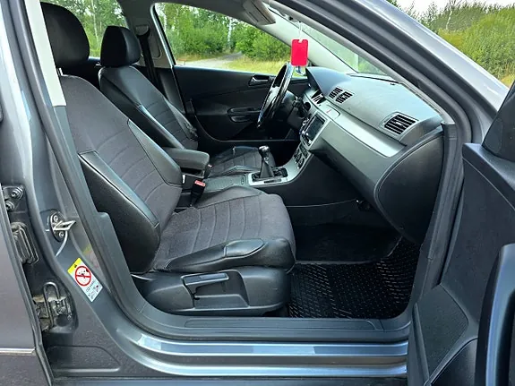 Volkswagen Passat 2008 photo 5