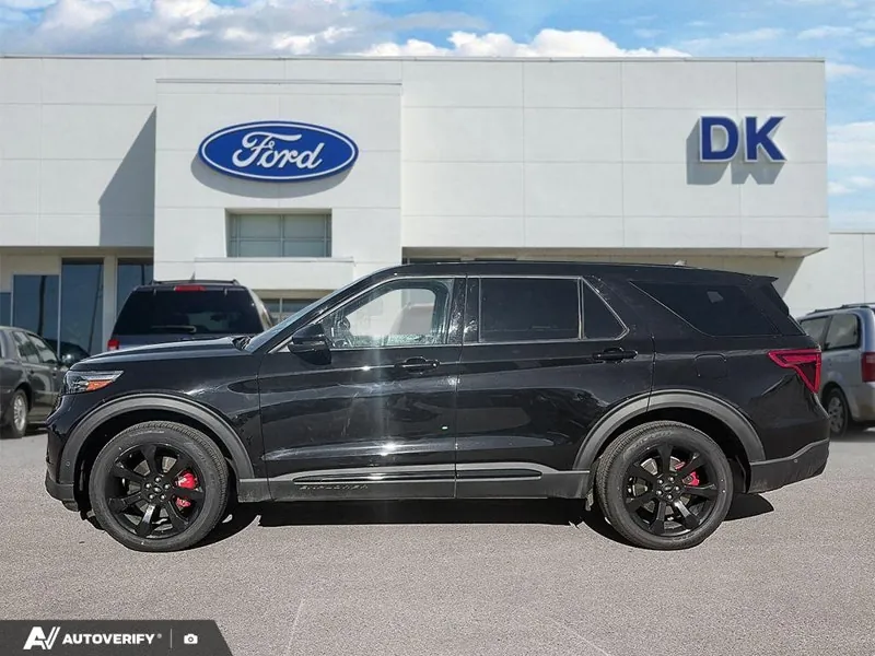 Ford Explorer 2022 photo 3