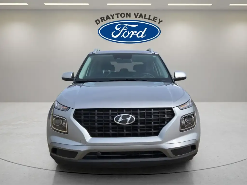 Hyundai Venue 2025 photo 2