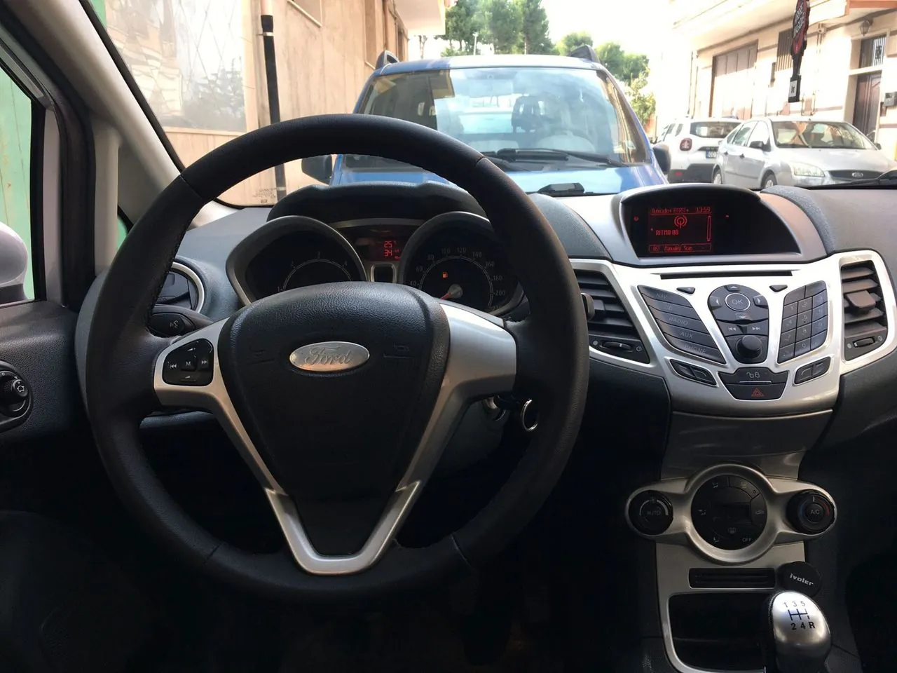 Ford Fiesta 2009 photo 5