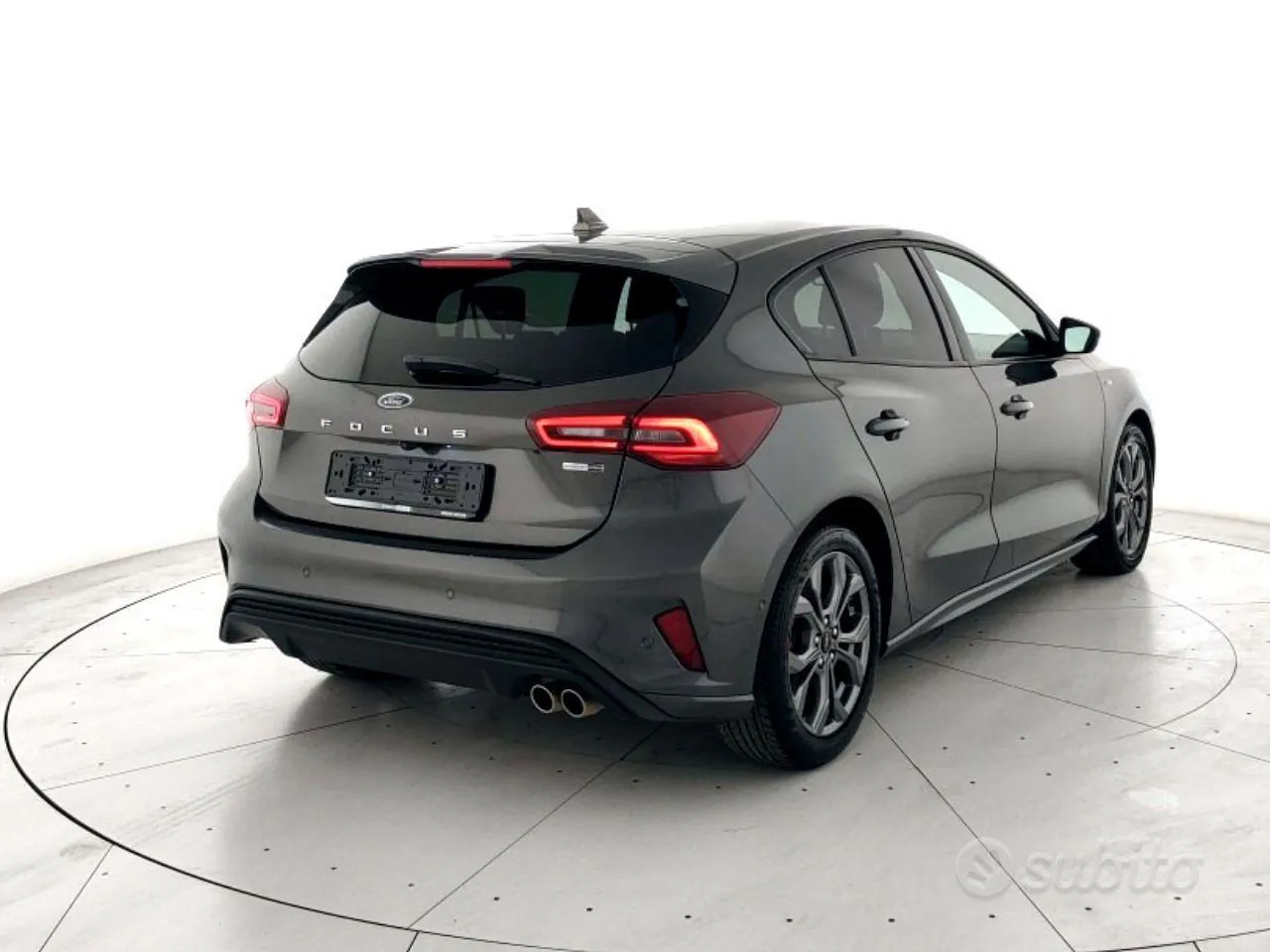 Ford Focus 2022 photo 3