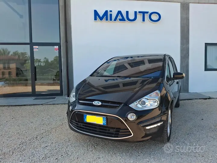 Ford S-Max