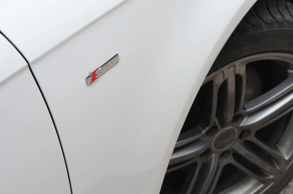 Audi A4 2015 photo 4