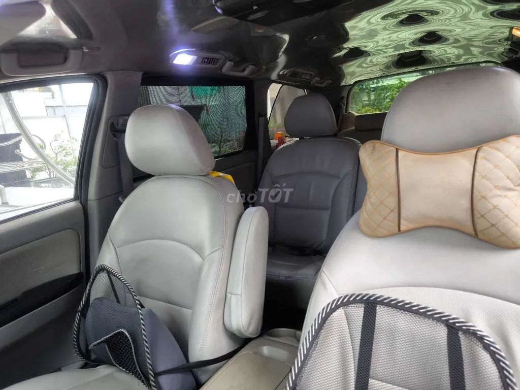 Mitsubishi Grandis 2007 photo 4