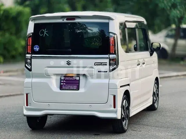 Suzuki Spacia 2024 photo 2