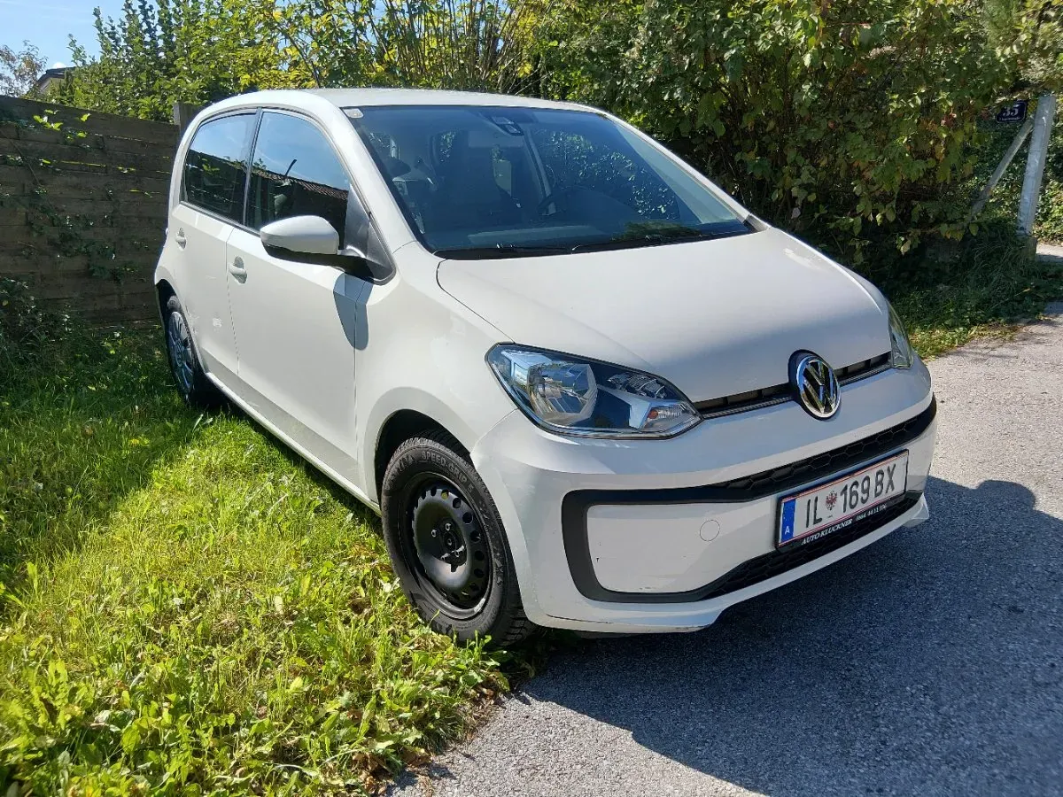 Volkswagen Up 2017 photo 3