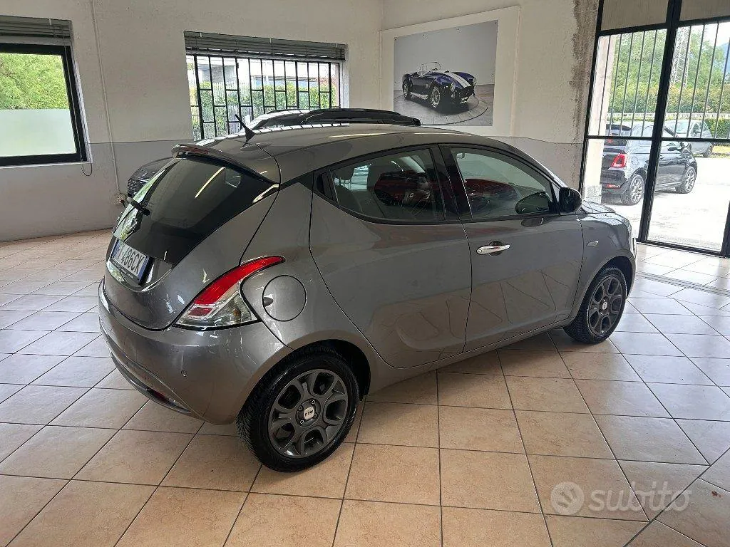 Lancia Ypsilon 2019 photo 3