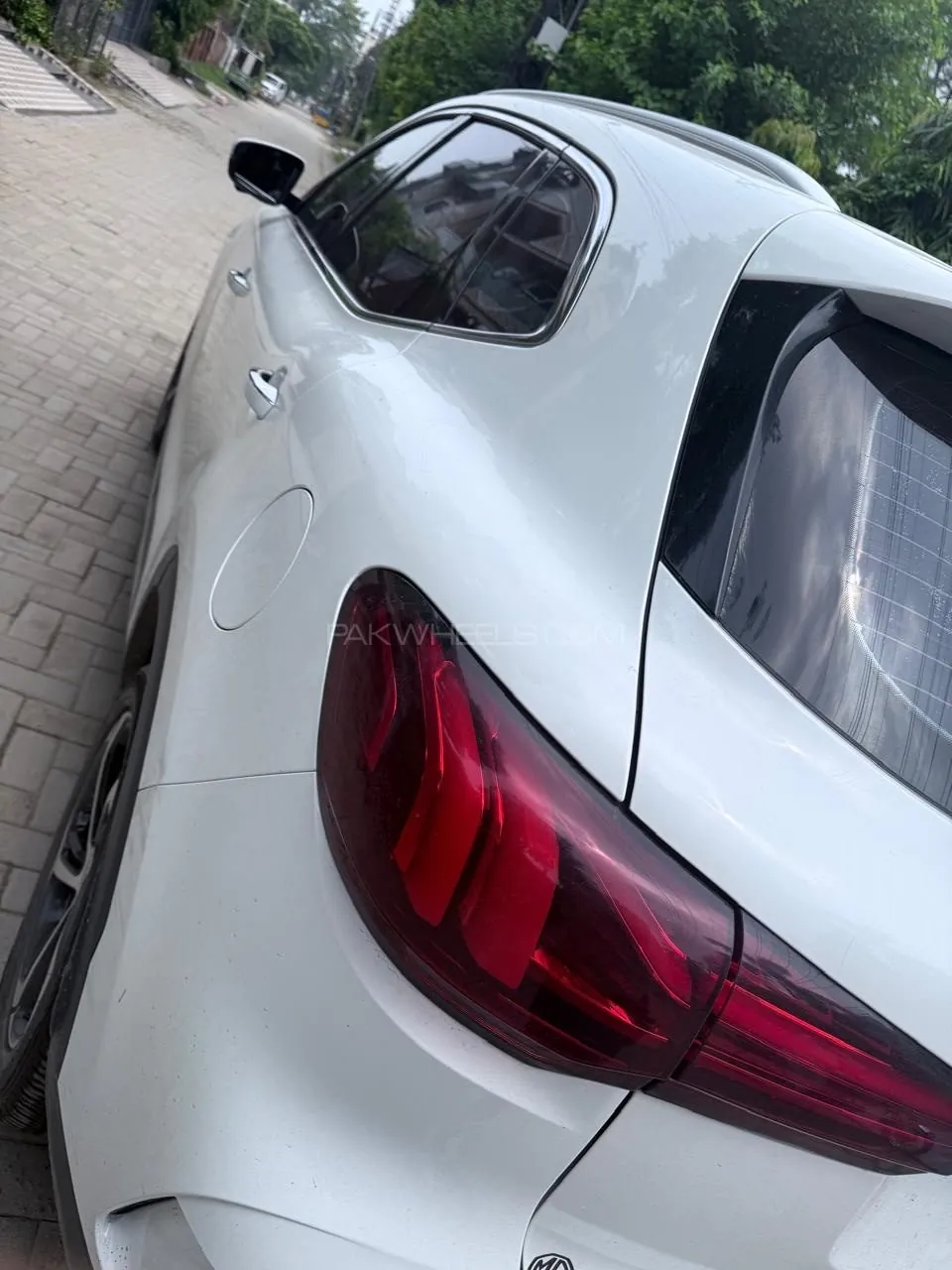 MG Hs