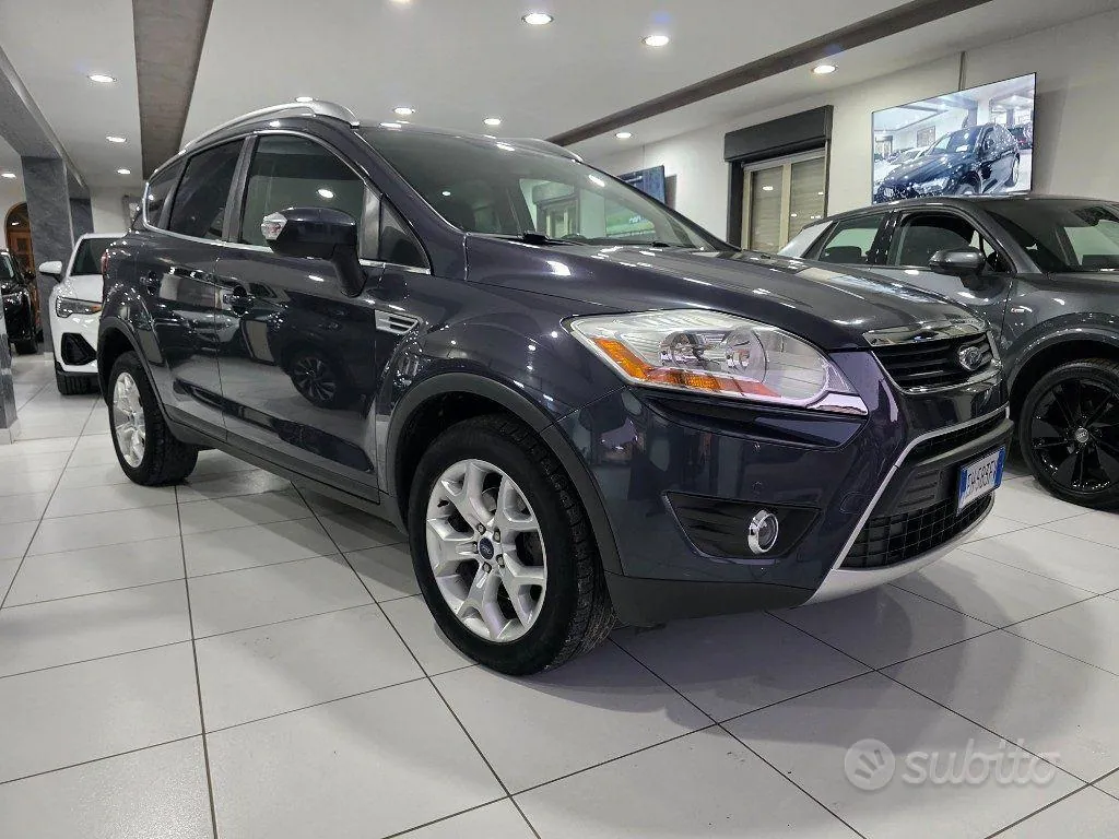 Ford Kuga 2011 photo 3